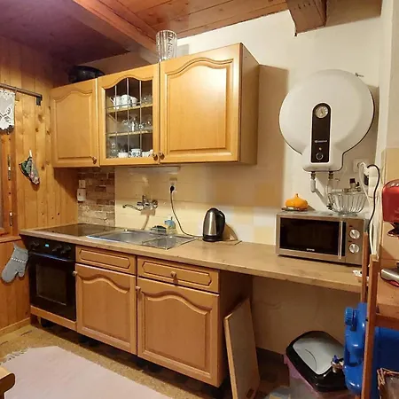 Pod Lipou Bily Kriz Jaktstuga Klokocov (Cadca)