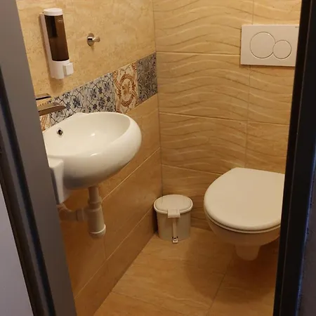 Pod Lipou Bily Kriz Jaktstuga