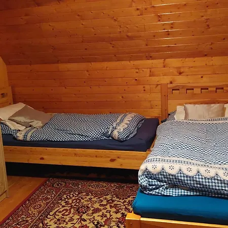 Jaktstuga Pod Lipou Bily Kriz Klokocov (Cadca)